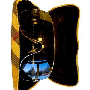 Burberry sunglasses unisex